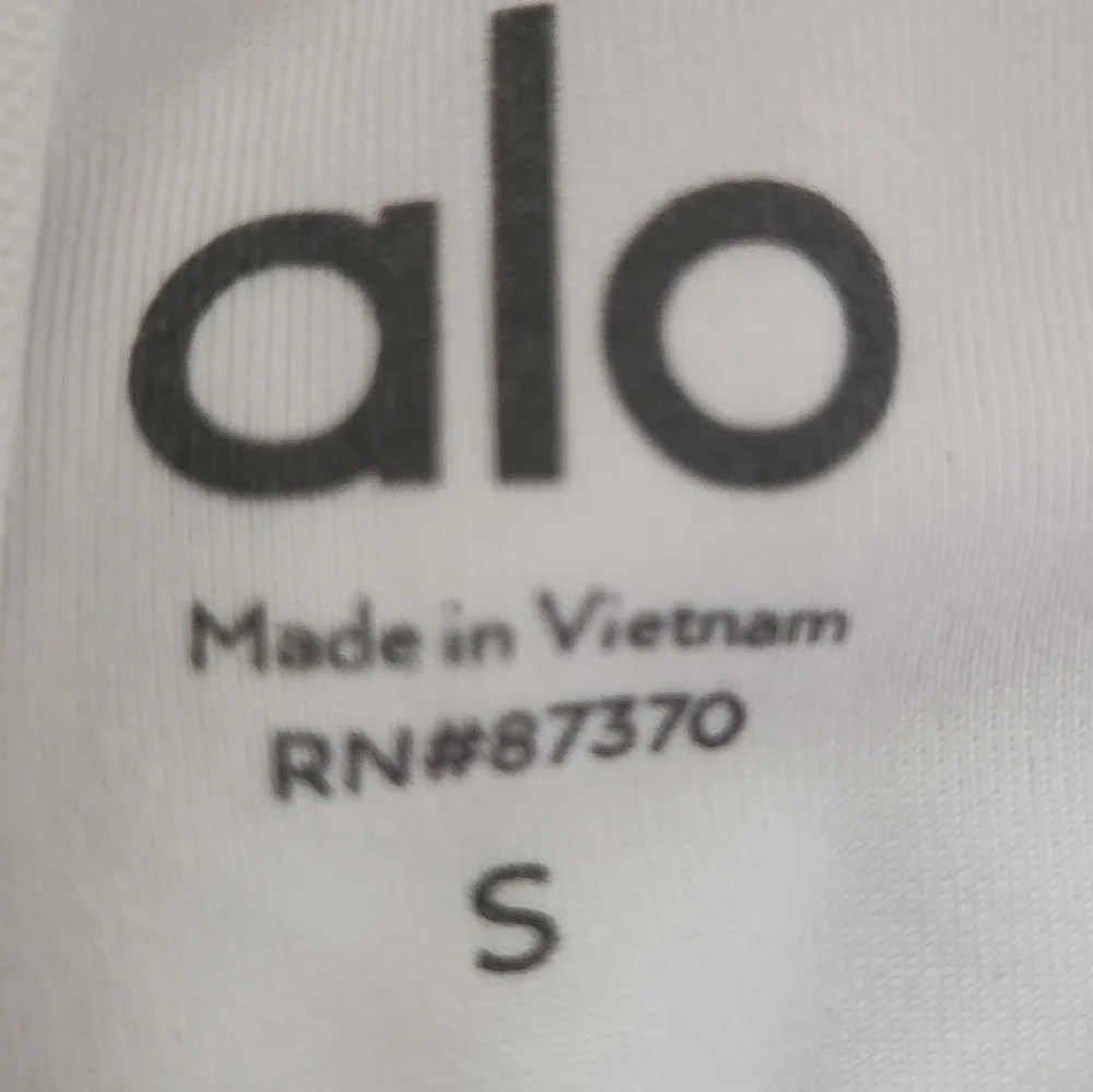 ALO Yoga Lavish Bra Size S